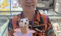 给妈妈买什么手机(给妈妈买什么礼物最实用)