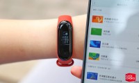 小米手环3什么时候上市(小米手环3闲置太久无法开机)